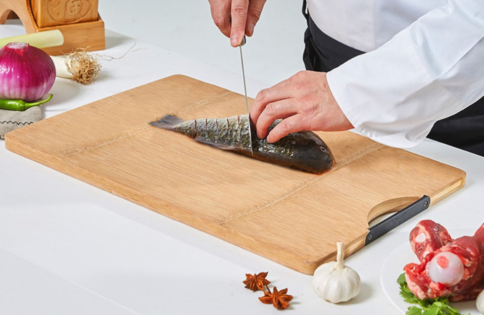 Whole Bamboo Carbonized Cutting Board for Kitchen Use