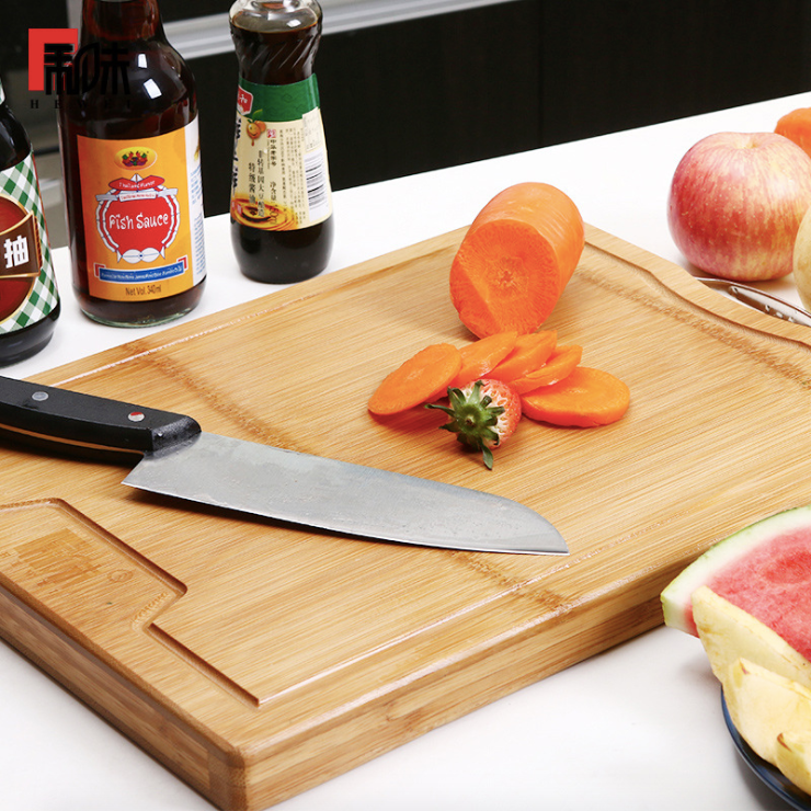Whole Bamboo Carbonized Cutting Board for Kitchen Use
