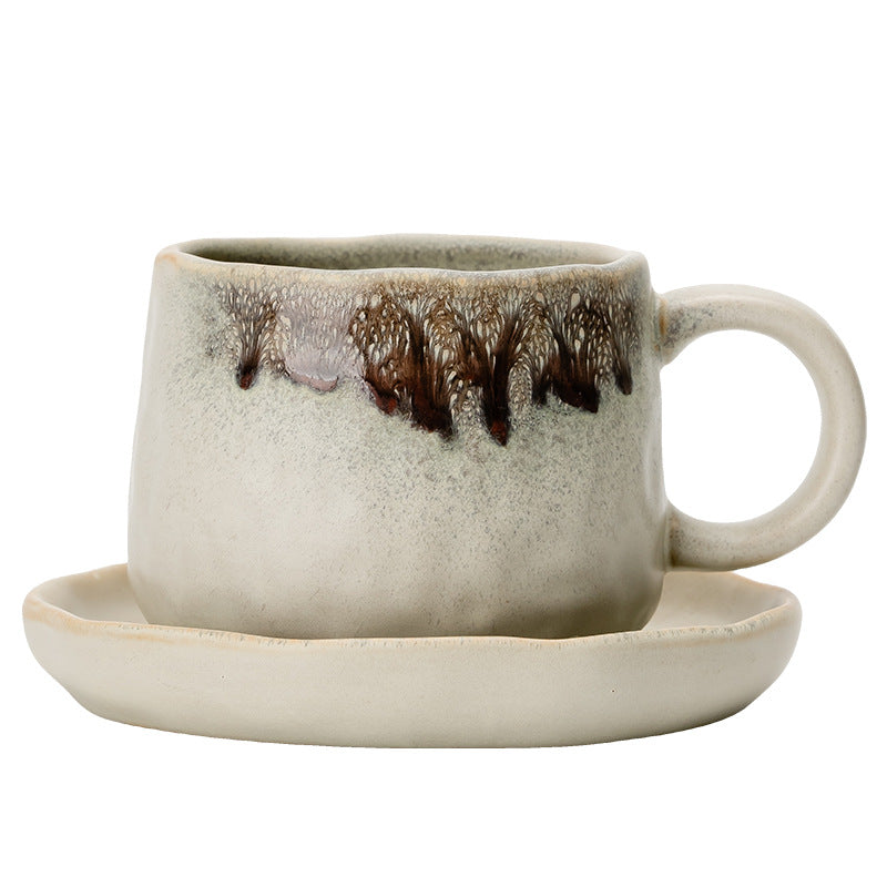 Retro-style Mugs For Afternoon Tea At Home